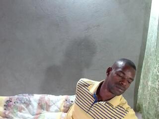 Tairon Tuck webcam model stream image