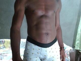 Tairon Tuck webcam model stream image