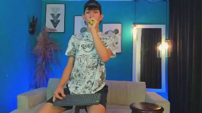 TeamBoyLatin2 webcam model stream image