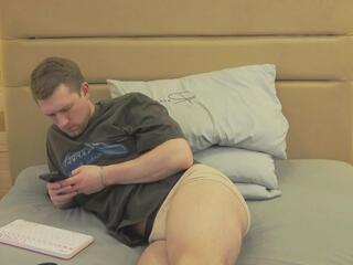 Ethan Pinkman webcam model stream image