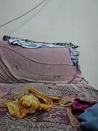 Sissydoggy webcam model stream image