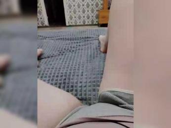 Love-para111 webcam model stream image