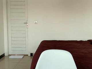 Roan Birkin webcam model stream image