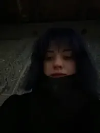 Only_April webcam model stream image