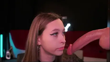 karolineneuer_ webcam model stream image