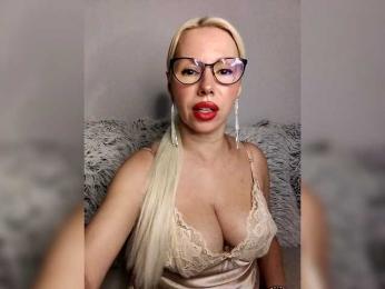 LaymaFlay webcam bongacams model stream image