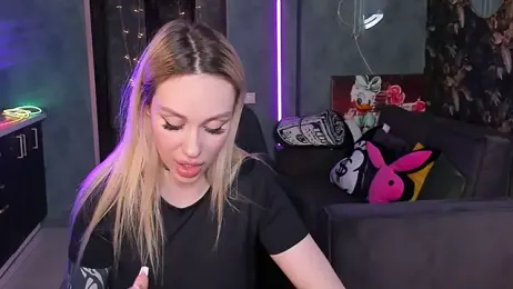 Blckmirrorr webcam model stream image