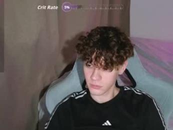 cute_thomas webcam model stream image