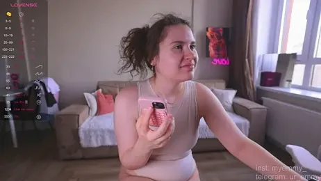 My_Emmy webcam model stream image