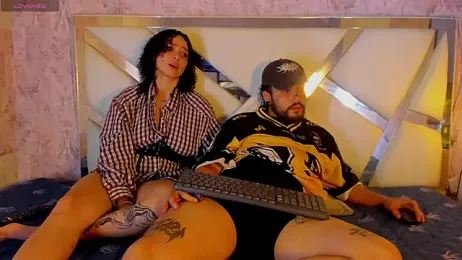 Benny_and_Mark webcam model stream image