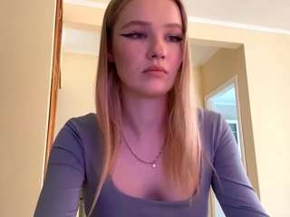 kristaprehn webcam camsoda model stream image