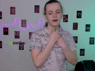 leo-void webcam model stream image