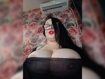 ViktoryDimond webcam model stream image