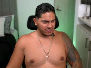 Owen Pierces webcam flirt4free model stream image