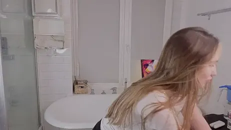 LeenaPuita webcam model stream image