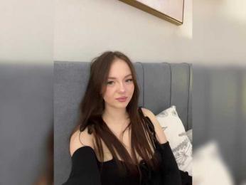 OlivkaVif webcam model stream image