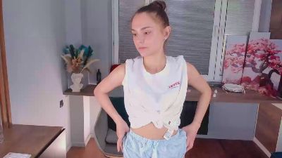 LoraRideout webcam model stream image