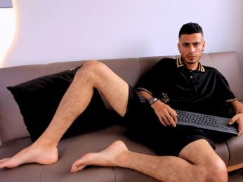 MatthewCullenn webcam model stream image