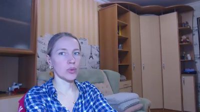 Oly_nice webcam model stream image