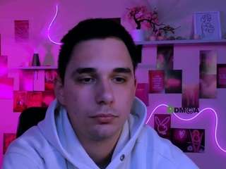 thomas-crow webcam model stream image