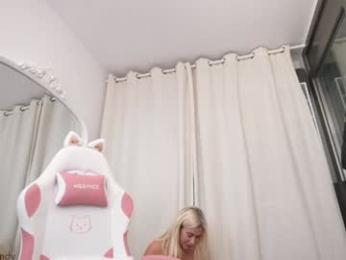 bunnyblondy webcam model stream image