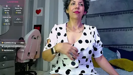 Julianewell webcam model stream image