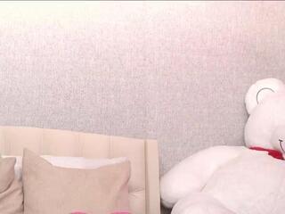 Naomi Bea webcam model stream image