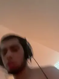 iLoveGirlsOnlyStr8Asf webcam model stream image