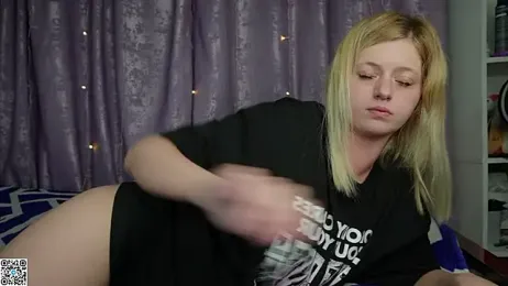 AkinaHaruko webcam model stream image