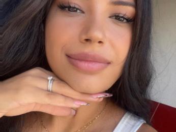 AnamiraLush webcam model stream image