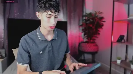 NovaaWheler webcam model stream image