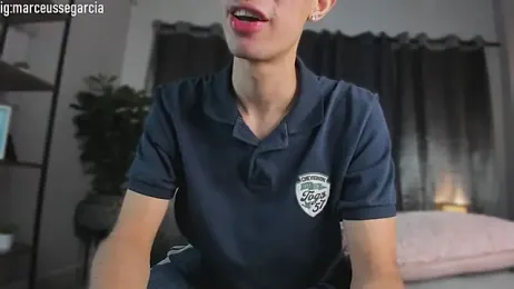 NovaaWheler webcam model stream image