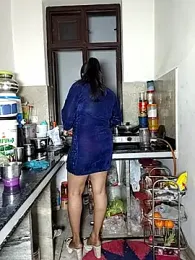 Heena-143 webcam model stream image