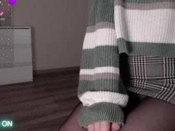 noelleneptune webcam model stream image