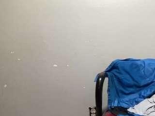 thatishuge webcam camsoda model stream image