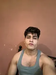 Vihaaanfucks webcam stripchat model stream image