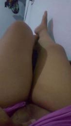 aalondra webcam model stream image