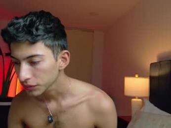 ethan_skiny_ webcam model stream image