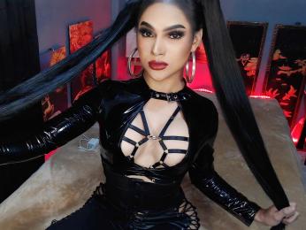 SaraDevough webcam model stream image