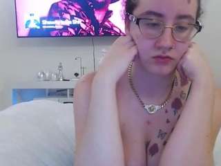 adafontaine18 webcam model stream image