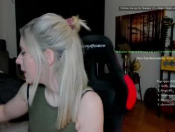 kimilee22 webcam model stream image