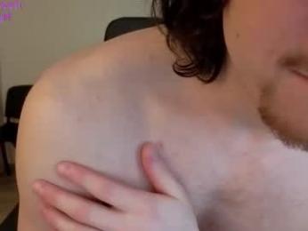 luca_syn webcam model stream image