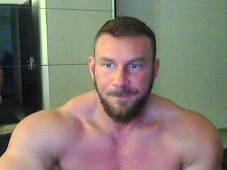 Kevin Muscle webcam model stream image
