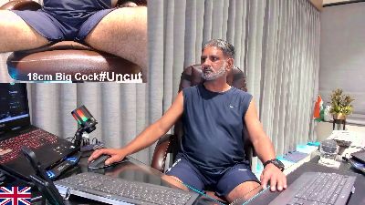 OnlineBossUK webcam model stream image