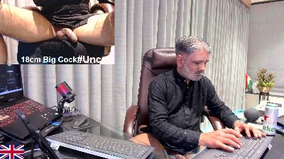 OnlineBossUK webcam cam4 model stream image