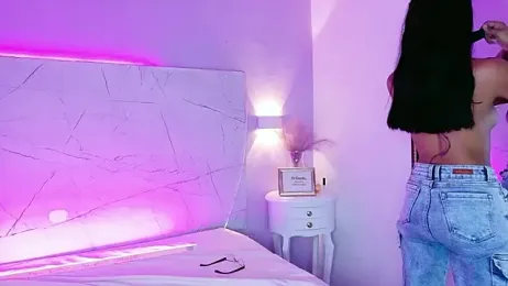 AbrilBrent webcam model stream image