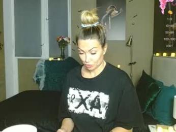 kate_space webcam model stream image