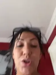 LittleMissEeve webcam model stream image