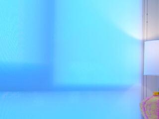 Maci Reynolds webcam model stream image