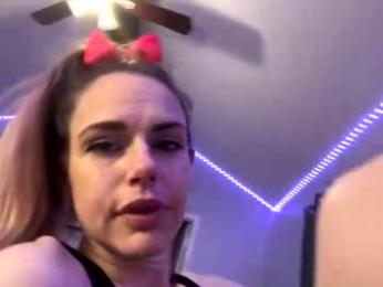 corolineclovr_and_kirkinator webcam chaturbate model stream image